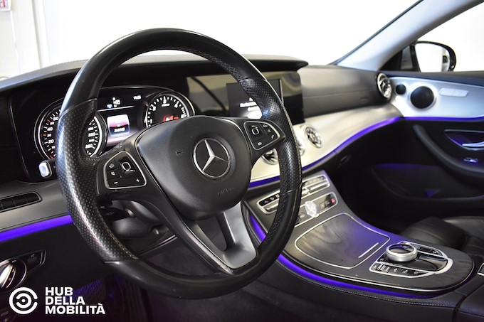MERCEDES-BENZ E 220 d 4Matic Sport